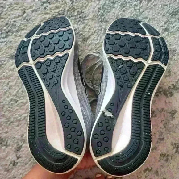 Nike Youth Downshifter 8 Gray Running Shoes Wide Lightweight Athletic Sneaker 7Y - Picture 7 of 14